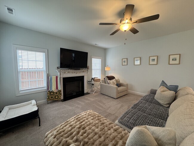 Foto del edificio - 434 Nantucket Trl