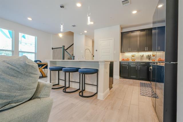 Building Photo - 2130 Argolis Dr