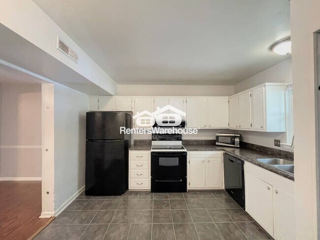 Foto del edificio - 5629 Banbury Ct