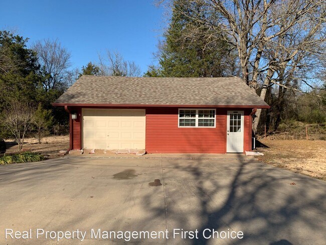 Building Photo - 3 br, 2 bath House - 8909 Gate Nine Terrace