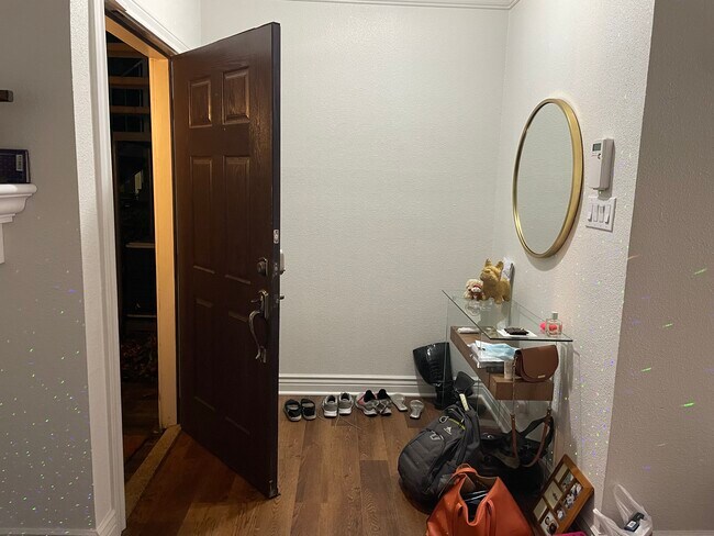 Entrance - 2700 Revere St
