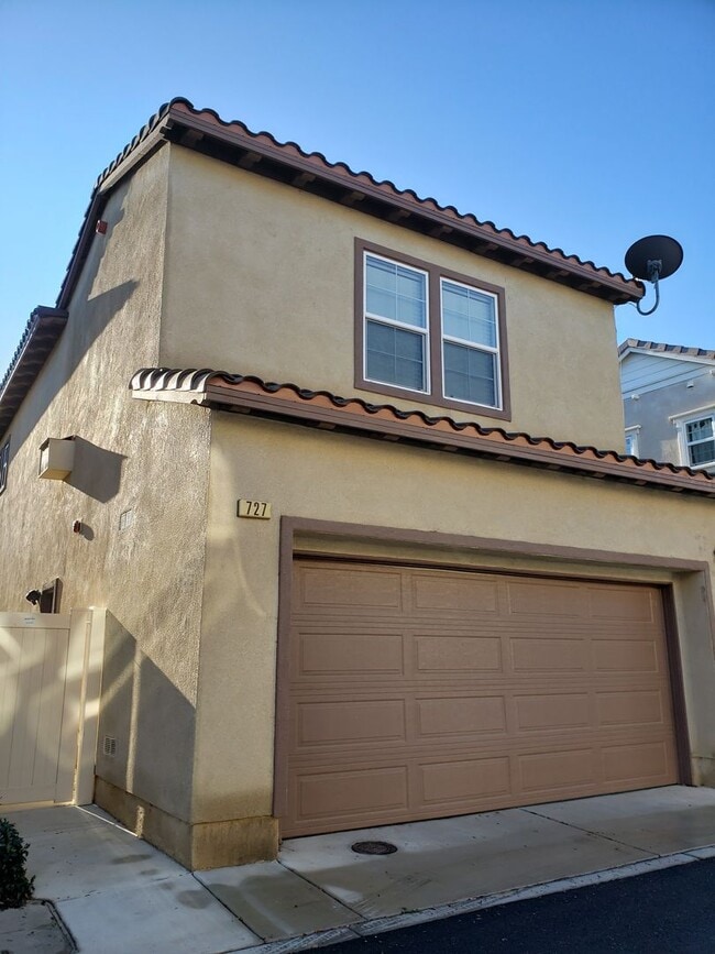 Building Photo - 730 Nile River Dr