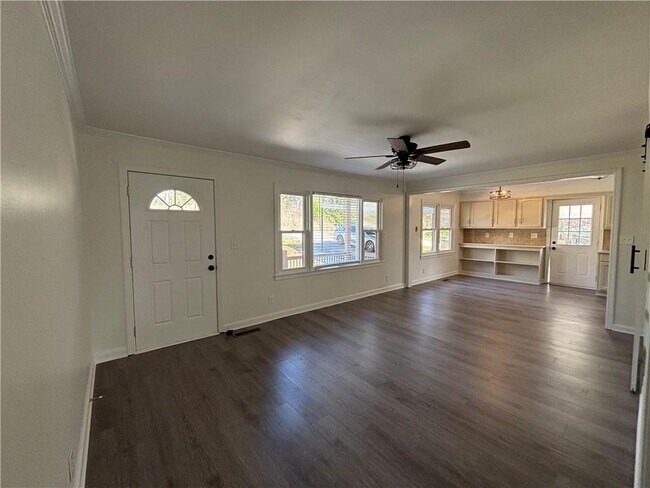 Foto del edificio - 3854 Davis St