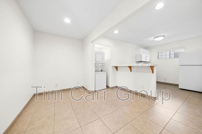 Foto del edificio - 221 Cabrillo St