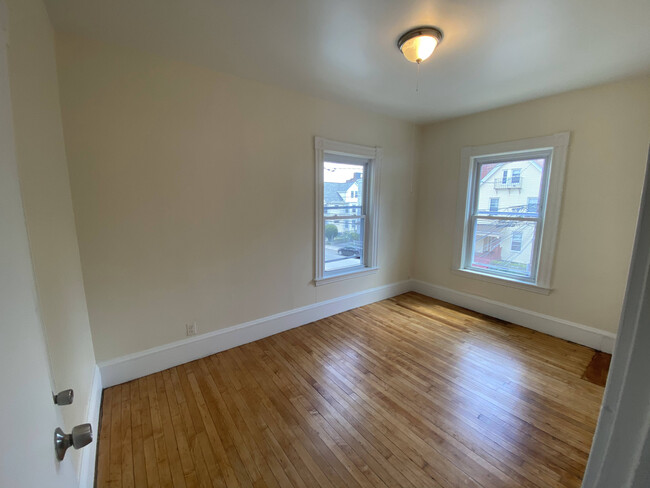 Upstairs bedroom front left - 12 Ashford St