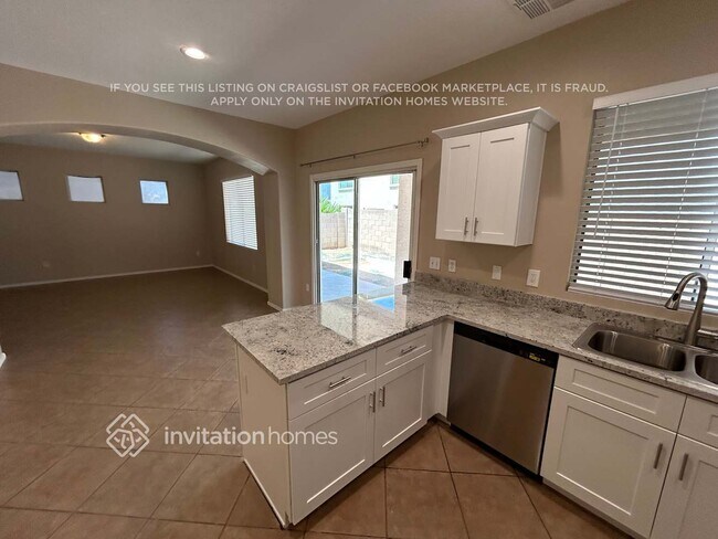 Foto del edificio - 12170 W Yavapai Ln