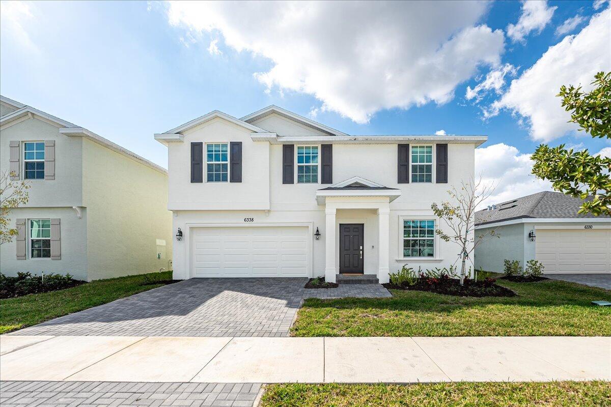 Foto principal - 6338 Windwood Wy