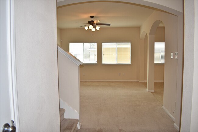 Foto del edificio - 1747 Nichole Woods Dr