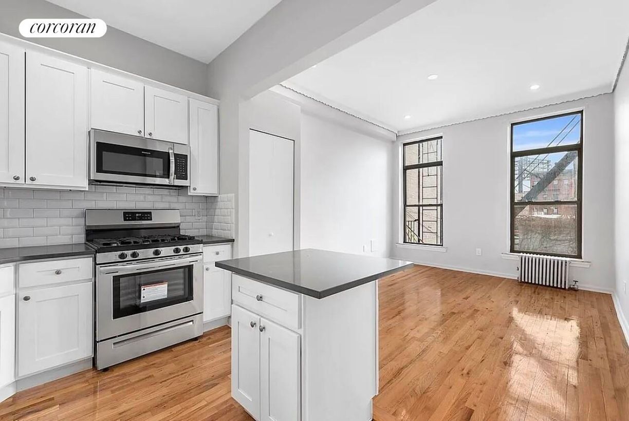 Foto principal - 42 Woodhull St
