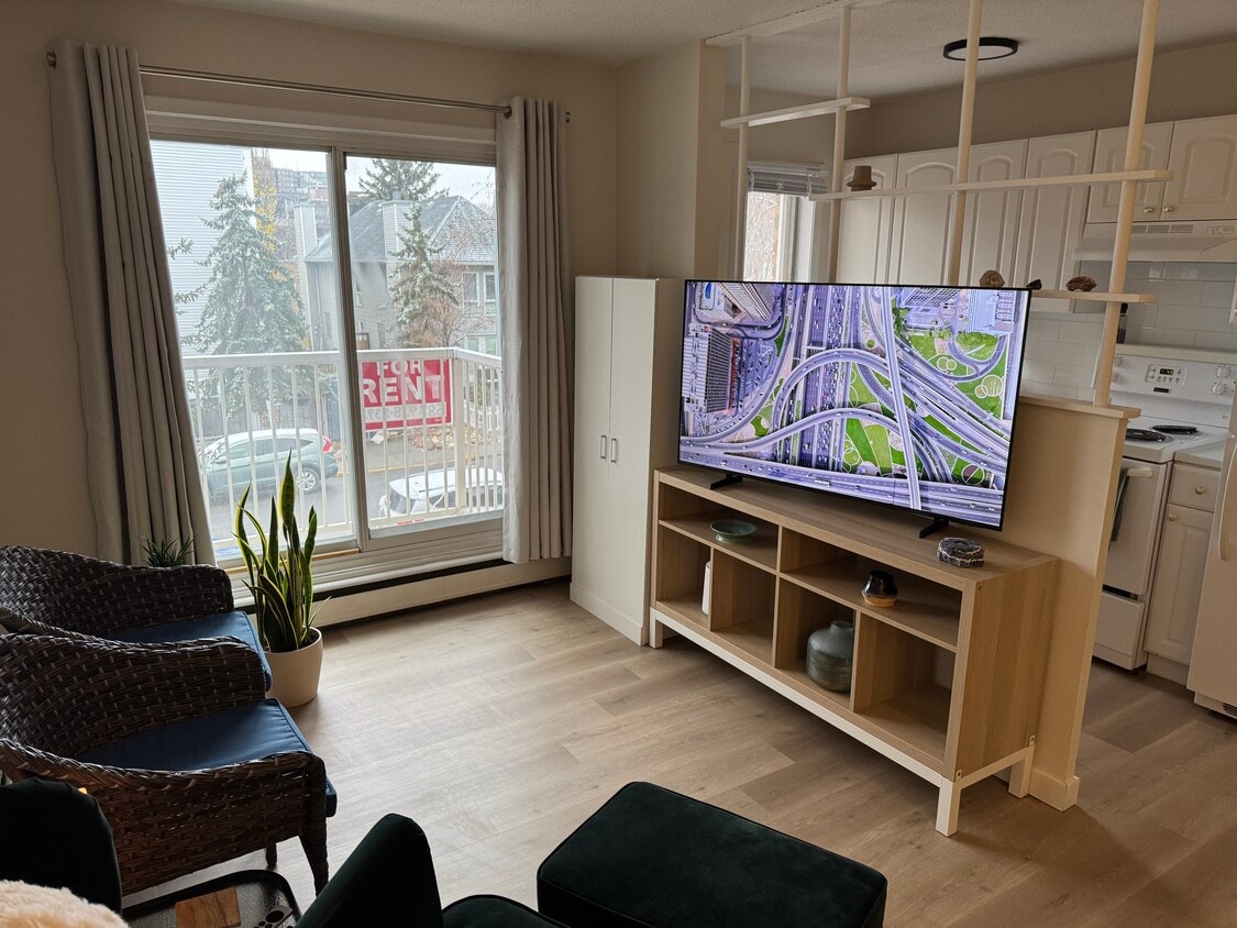 Photo principale - 306 21 Av SW