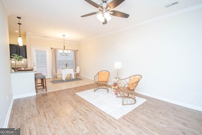 Building Photo - 403 Peachtree Club Dr