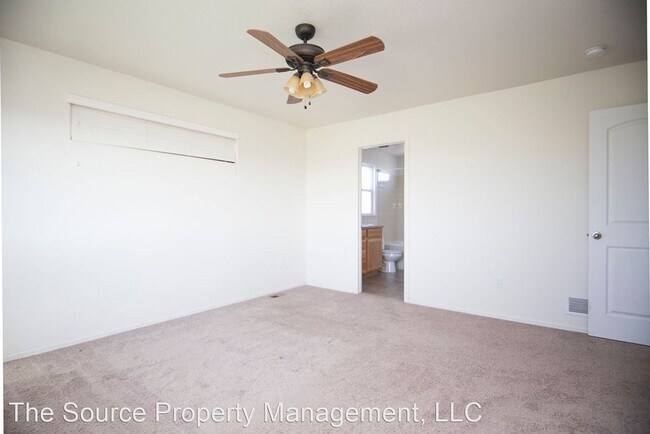 Foto del edificio - 5 br, 3.5 bath House - 2445 Sunbury Ln