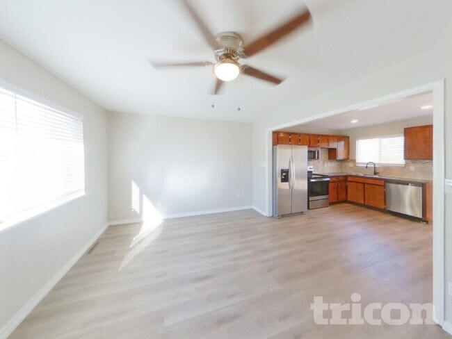 Foto del edificio - 1103 Livingston Ave