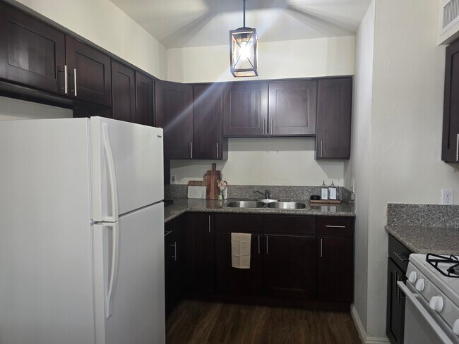 Foto del edificio - Canyon Vista Apartment Homes