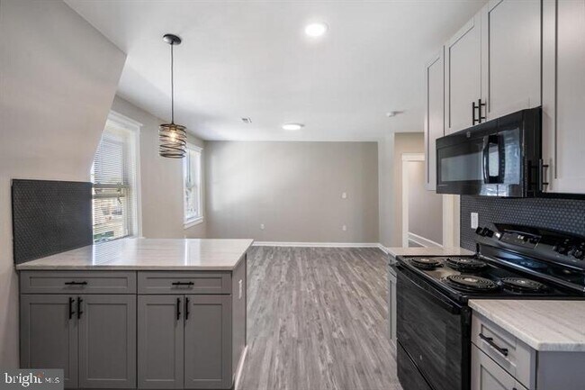 Foto del edificio - 3408 W Forest Park Ave