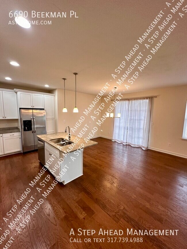 Foto del edificio - 6690 Beekman Pl-Amazing 4 Bedroom in Stone...
