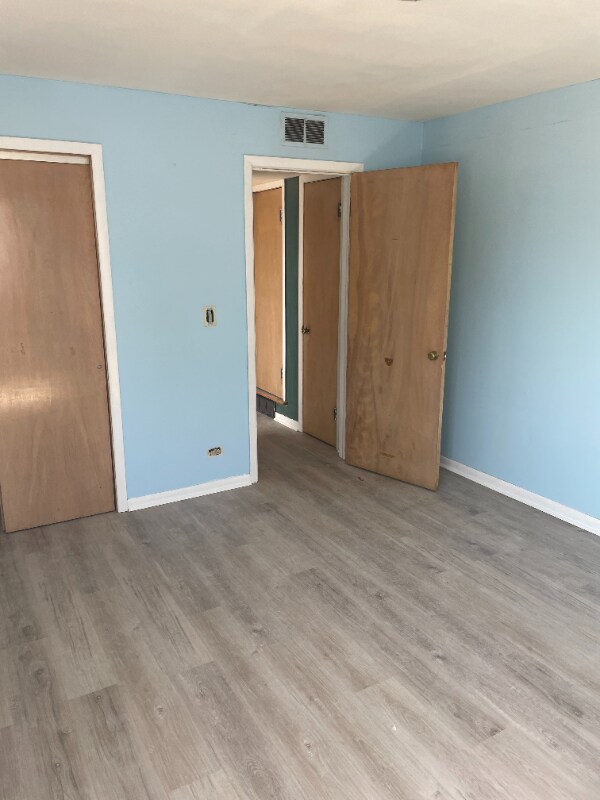 Foto del edificio - 4233 Ridge Rd