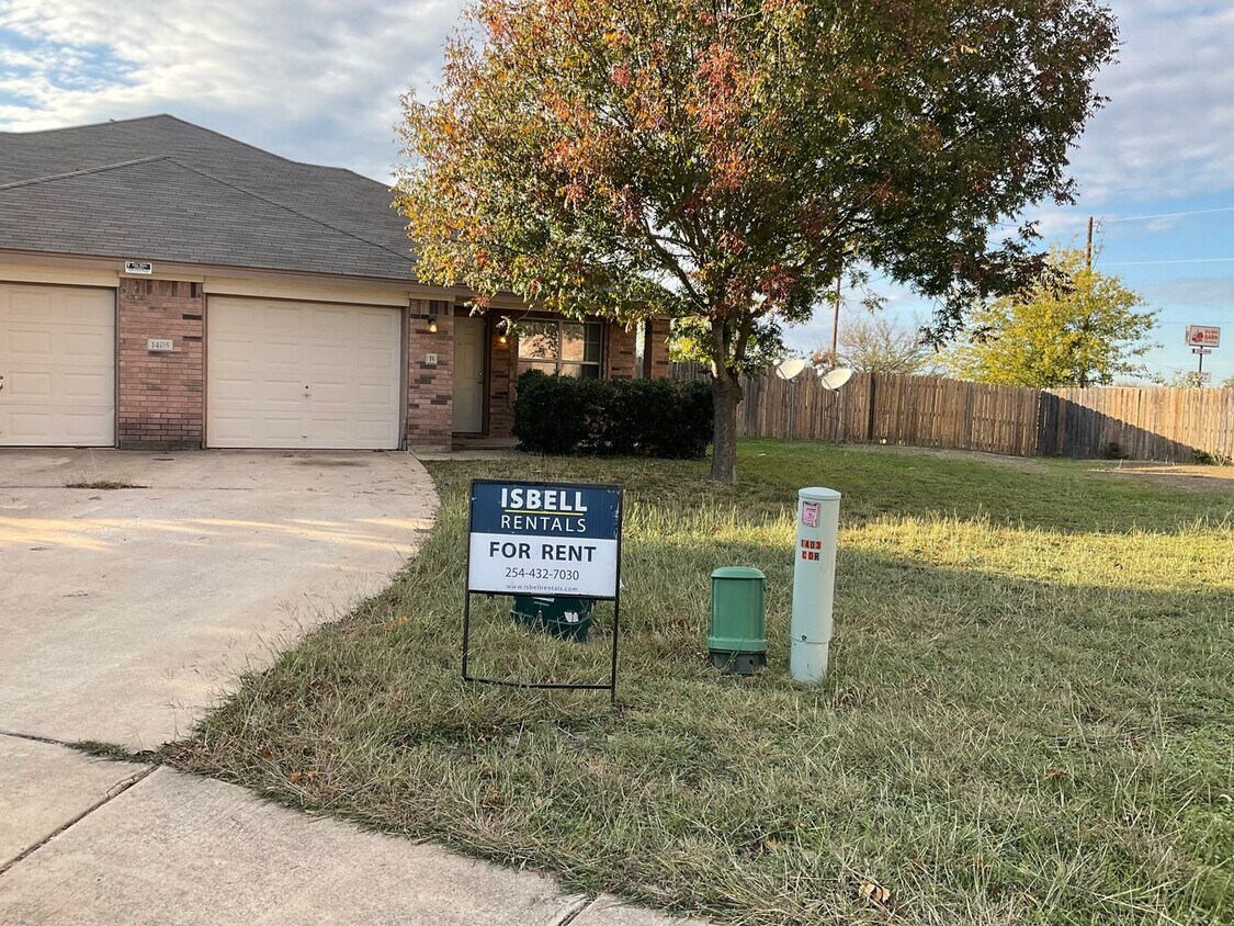 1405 Chips Dr, Killeen, TX 76549 Townhome Rentals in Killeen TX