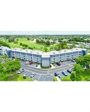 Building Photo - 7787 Golf Cir Dr