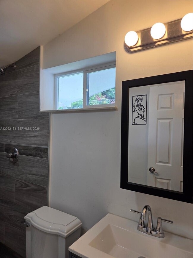 Foto del edificio - 12235 NW 17th Ct