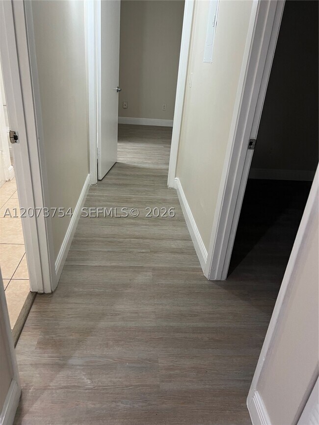 Foto del edificio - 1263 SW 46th Ave