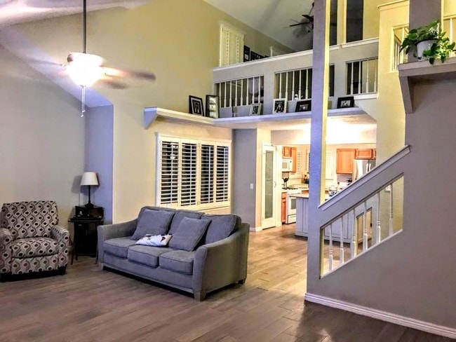 Foto del edificio - 12032 Meadow Gate Dr