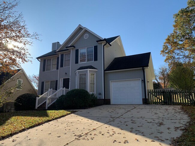 Foto del edificio - 3 BR convenient to 220N/Old Battleground a...