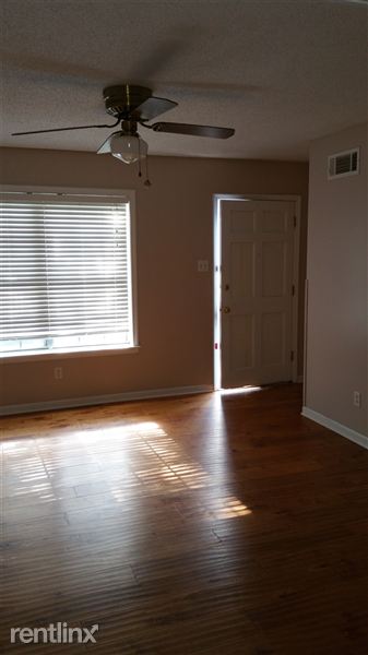 Building Photo - 3224 Teaberry Ln