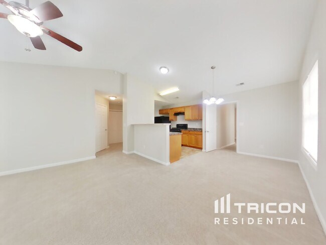 Foto del edificio - 172 Greystone Cir