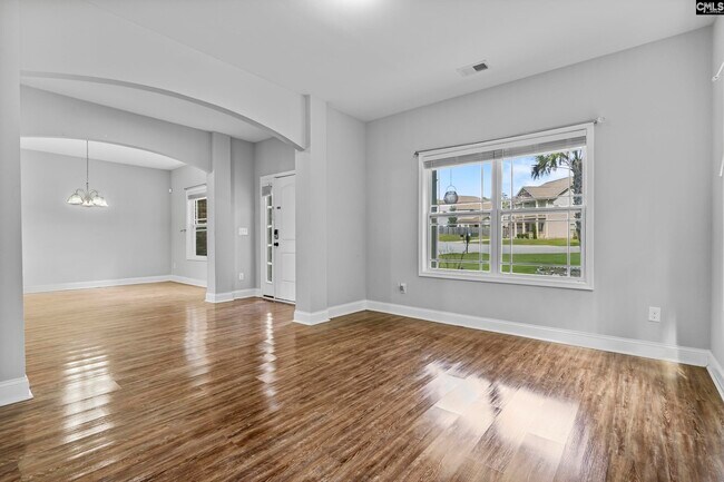 Foto del edificio - 38 Athlone Ct