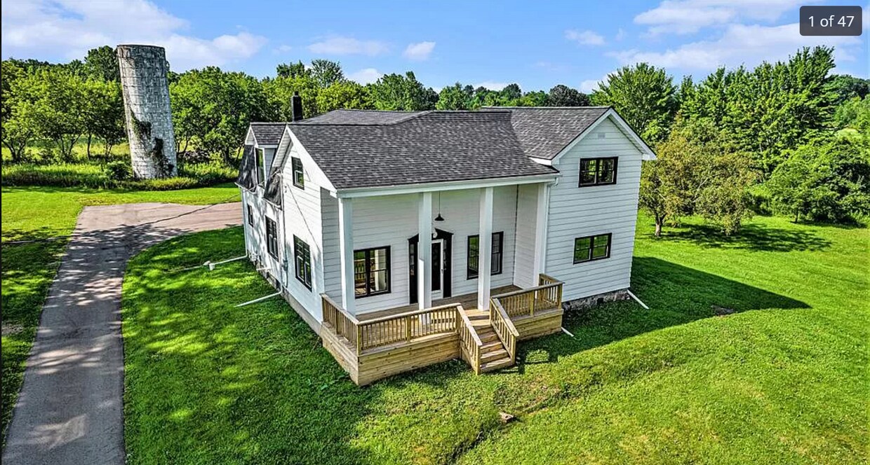 Foto principal - 5278 E Maple Ave
