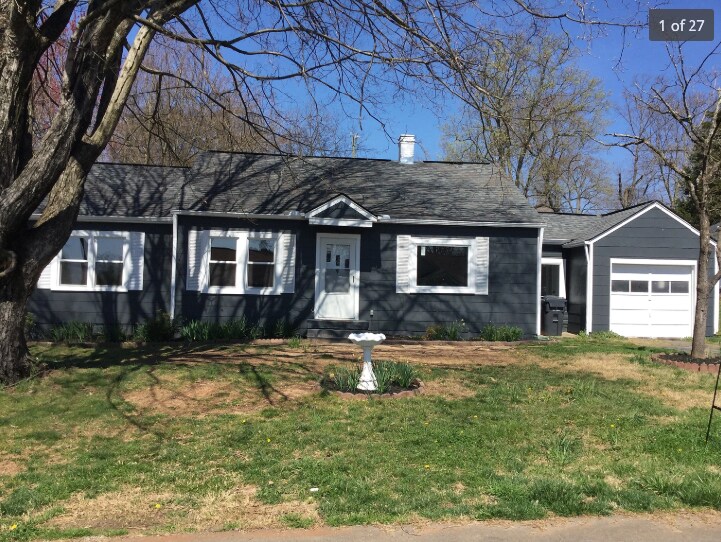 Front - 2523 Keystone Ave