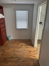 Building Photo - 115 16th St NE