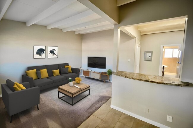 2240-2246 Ames St - 2240-2246 Ames St Apartment