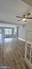 Building Photo - 5611 Boyer St