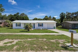 Building Photo - 1040 Dorado Dr