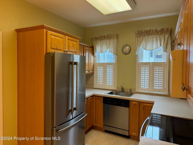 Foto del edificio - 2208 Adams Ave