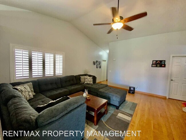Building Photo - 3 br, 2 bath House - 6305 WEST WASHBURN RD