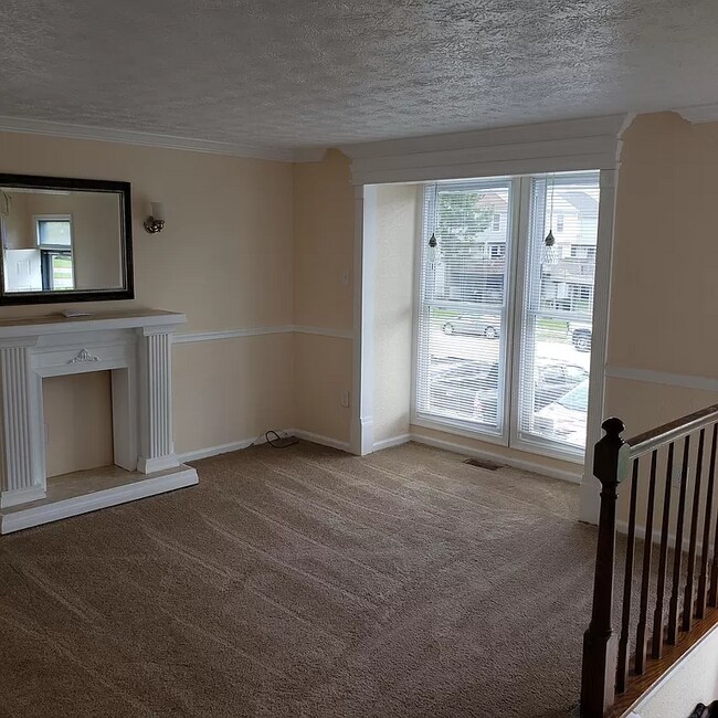 Building Photo - 1509 Winding Brook Way