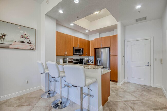 Foto del edificio - 701 S Olive Ave