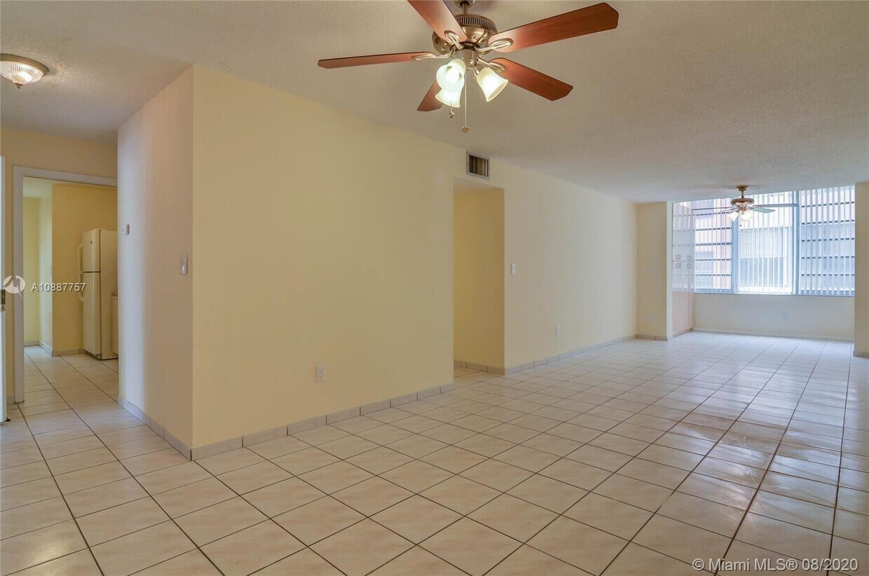 Foto principal - 7355 W 4th Ave