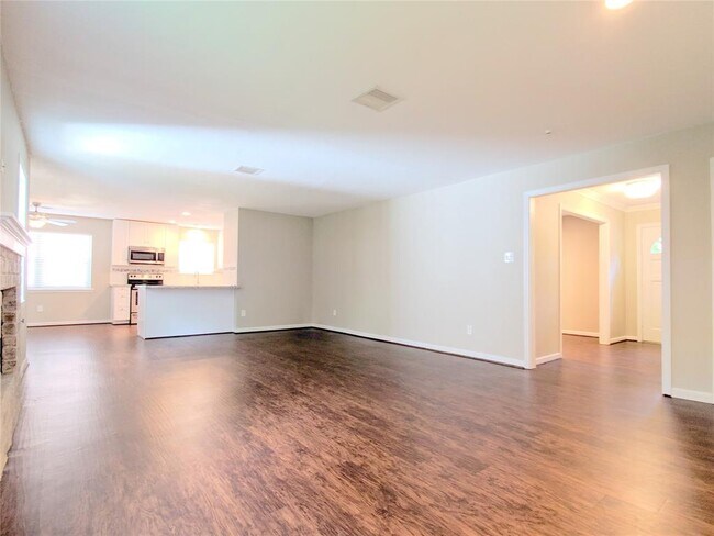 Foto del edificio - 10603 Brentway Dr