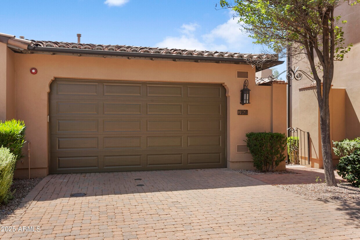 Foto principal - 18650 N Thompson Peak Pkwy