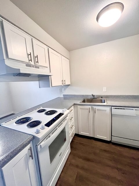 Building Photo - 5726 59th St Ct W