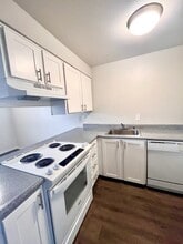 Building Photo - 5726 59th St Ct W