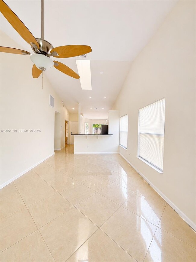 Building Photo - 12686 Westhampton Cir
