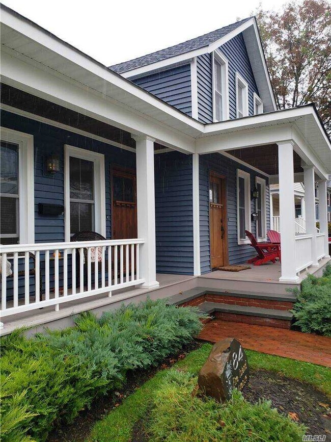 Foto del edificio - 84 Fire Island Ave