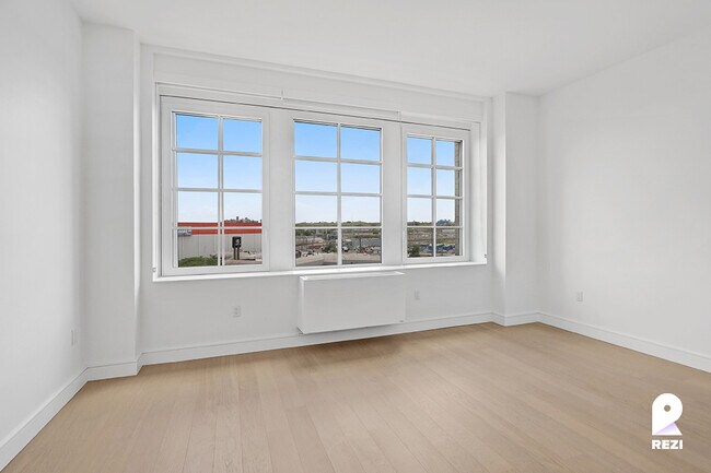 Building Photo - 36-20 Steinway St