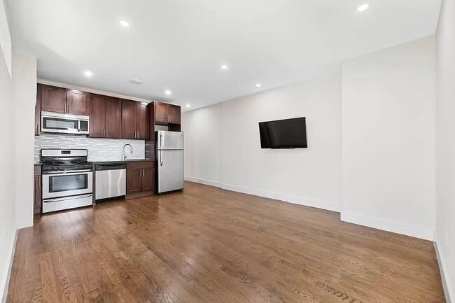 Building Photo - 720 West 181st Street