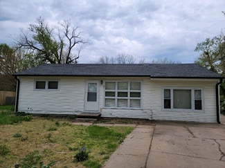 Building Photo - 3 Willow Ct